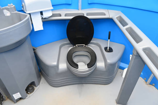 Best Affordable porta potty rental  in Osseo, WI